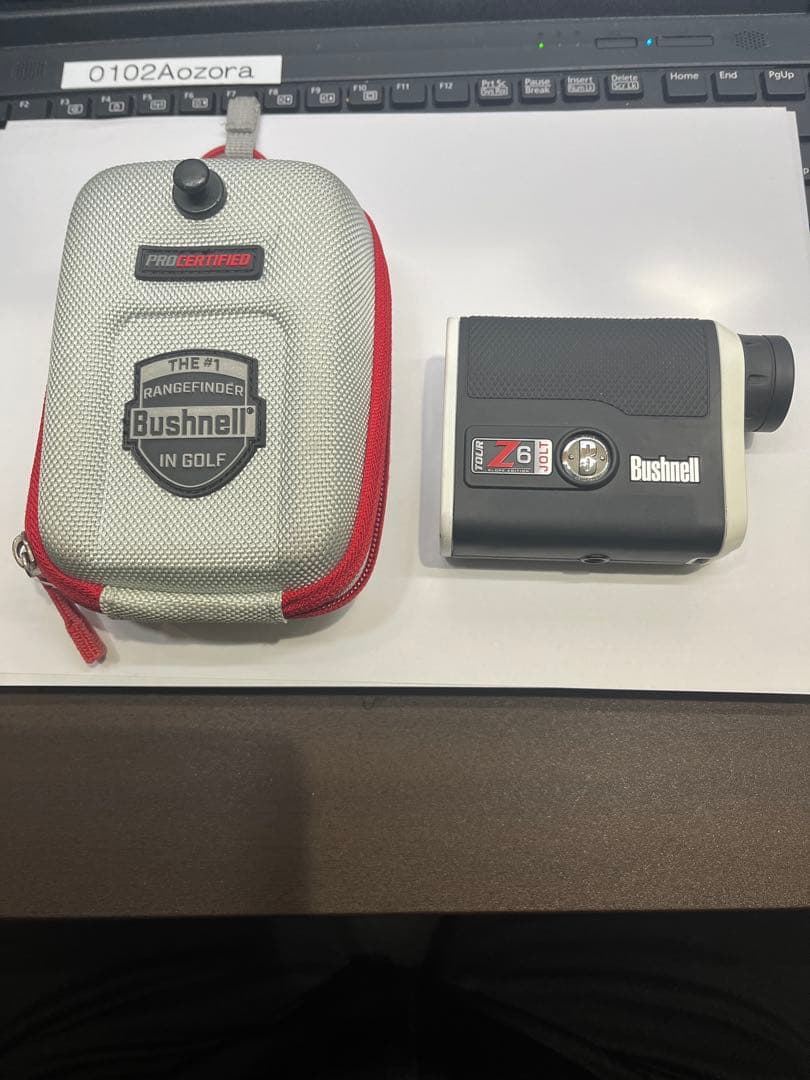 Bushnell Tour Z6 ゴルフ用距離計 ケース付き