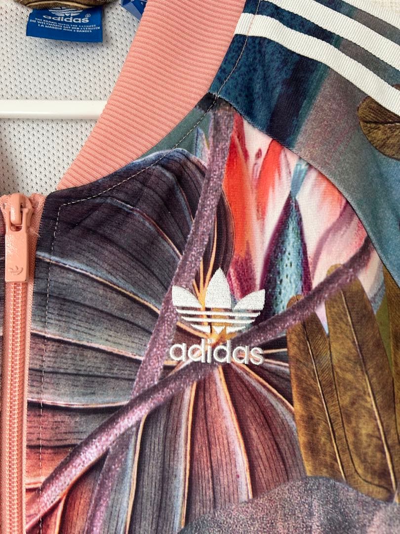 【希少レア】adidas アディダス　花柄　トラックジャージ