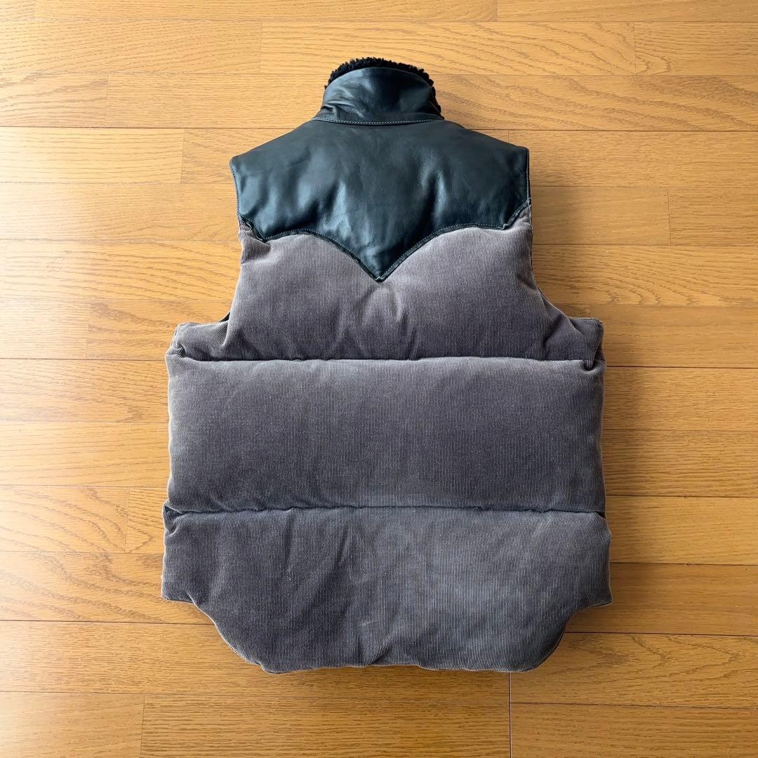 Rocky Mountain Featherbed ダウンベスト コーデュロイ