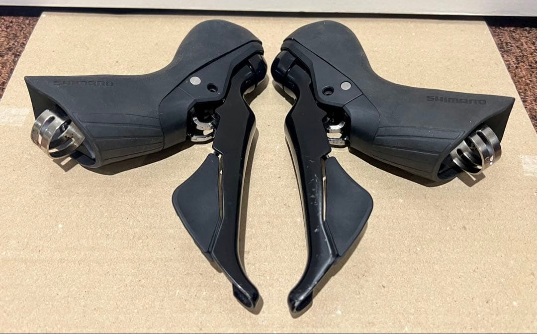 SHIMANO 105 ST-R7020油圧 STIレバー 2x11S