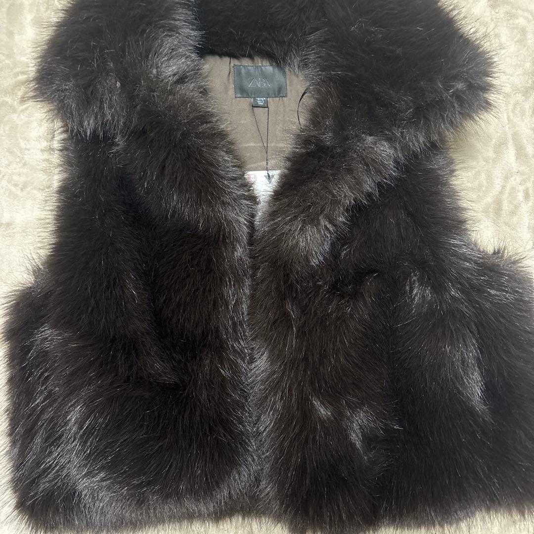 ZARA ブラウン　ファーベスト Mサイズ