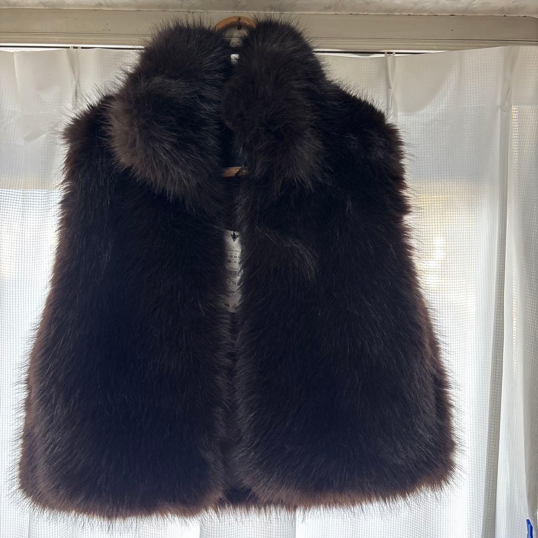 ZARA ブラウン　ファーベスト Mサイズ
