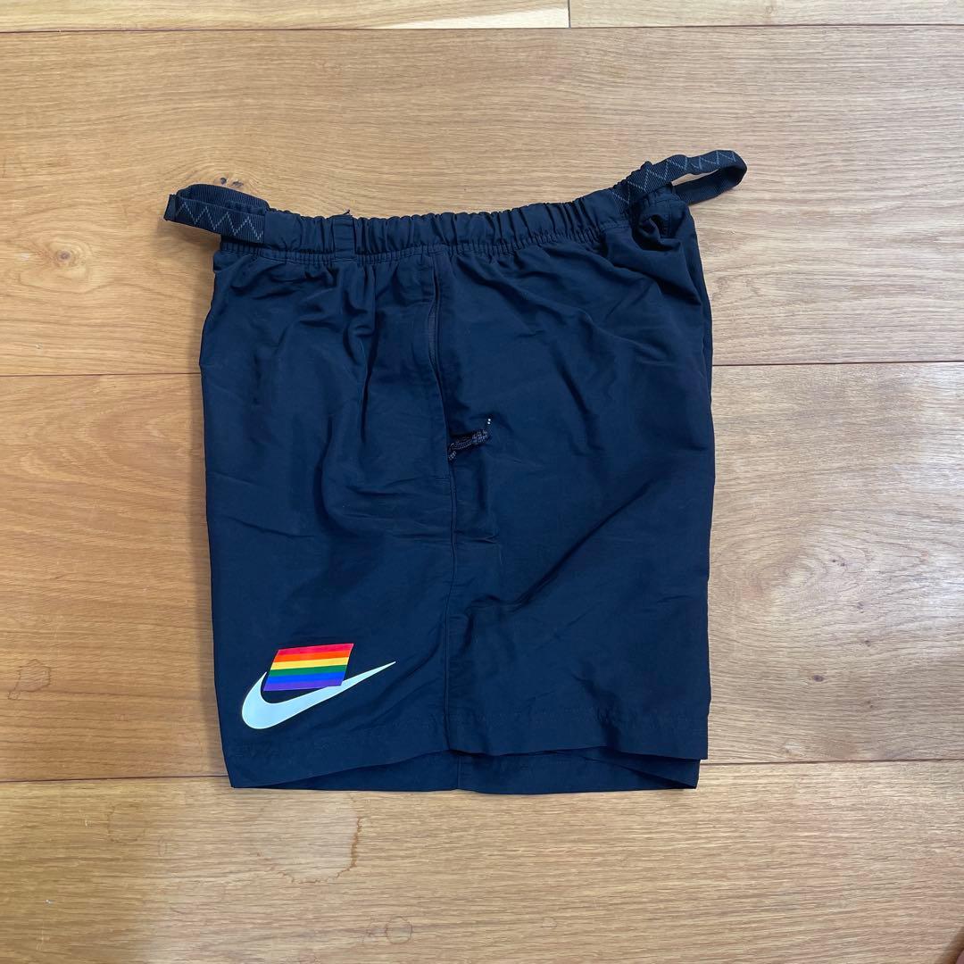 NIKE ACG ショートパンツ