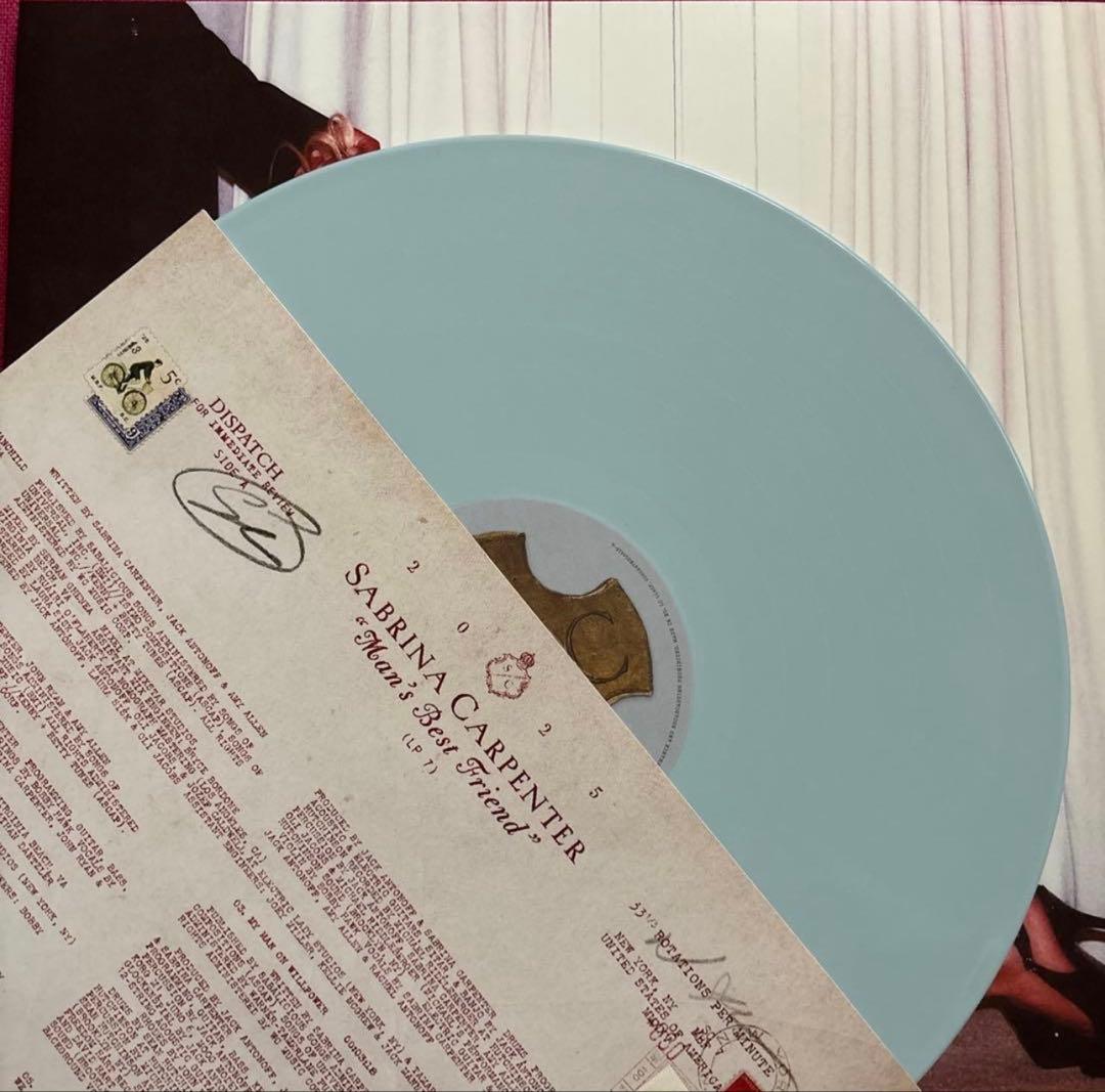 サブリナカーペンター　レコード　Man's Best Friend
