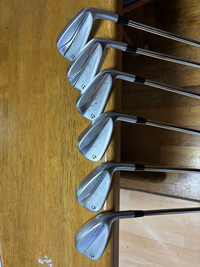 Taylor made P790 アイアンセット IOMICグリップ