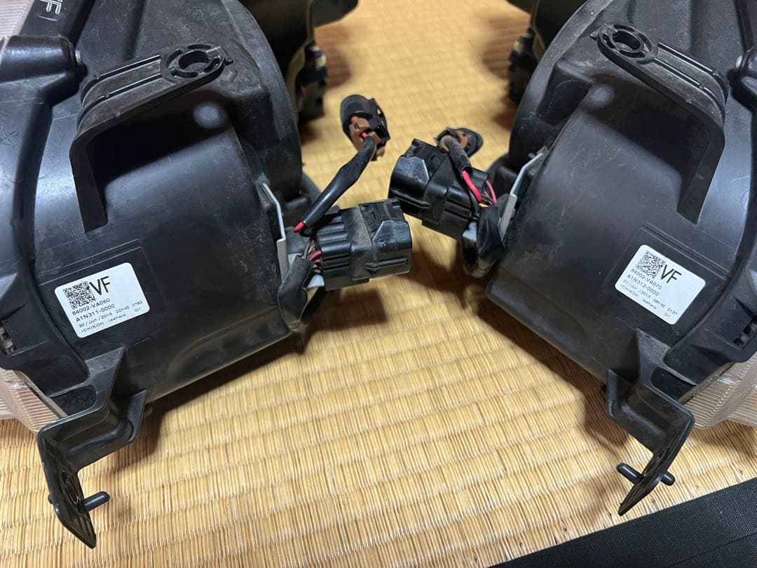 レヴォーグ初代　VM型　ヘッドライト
