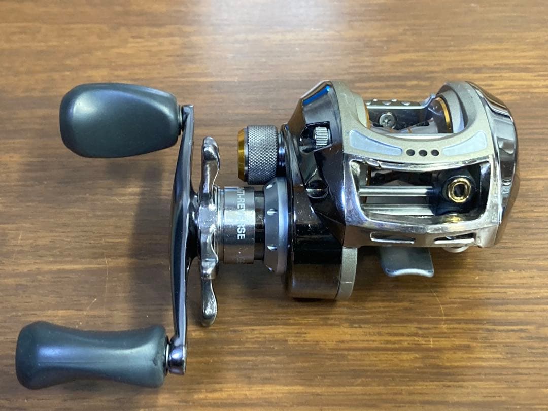 リール PFLUEGER Patriarch 71LP