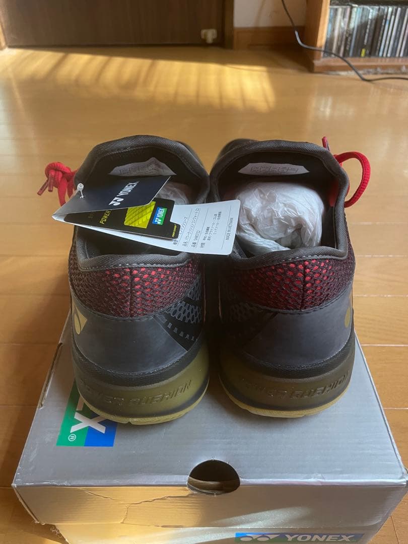 ヨネックス　パワークッションコンフォートZ2 新品