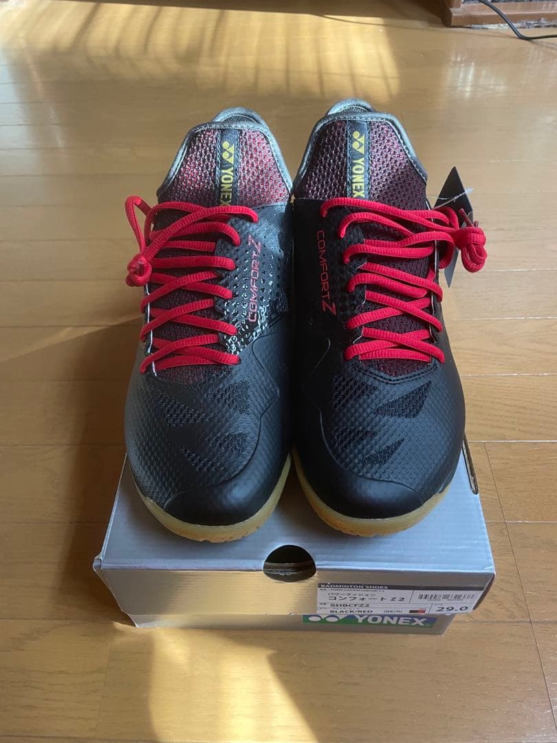 ヨネックス　パワークッションコンフォートZ2 新品