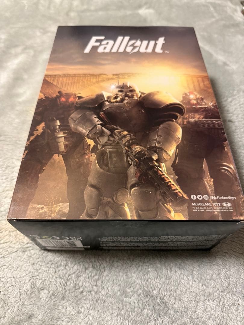 fallout フォールアウト T-60 アクションフィギュア