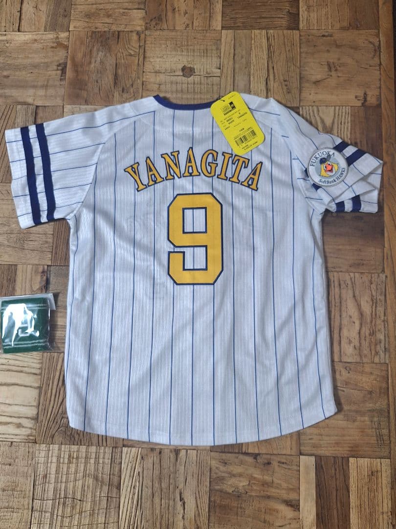 新品未使用　タグ付き　福岡ソフトバンクホークス　柳田悠岐ユニフォーム