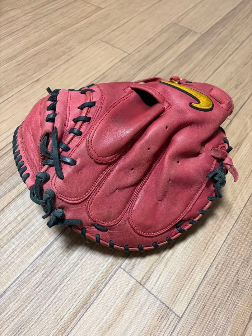Nike 軟式グローブ Signature Model