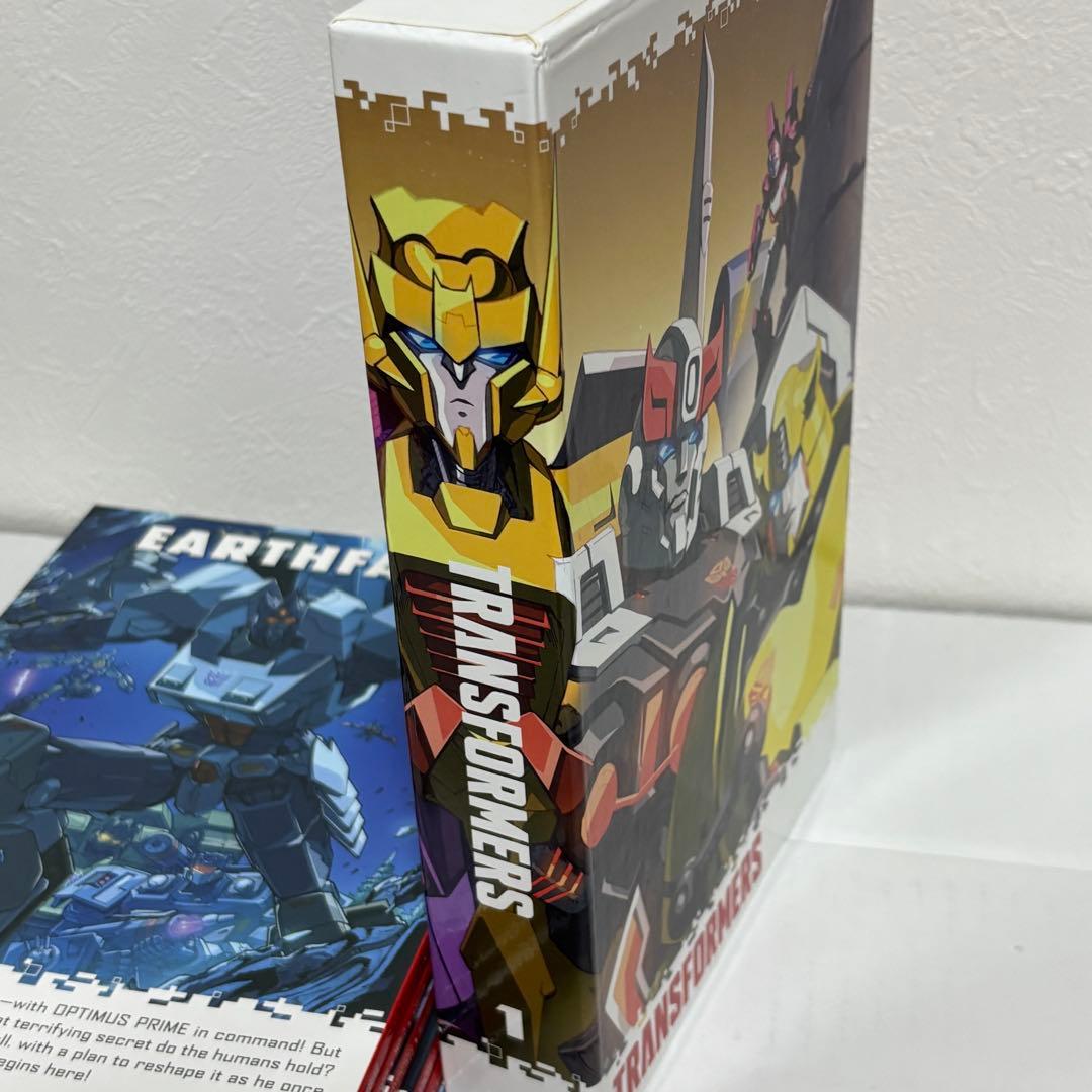 その他 IDW Robots in Disguise + Combiner Wars