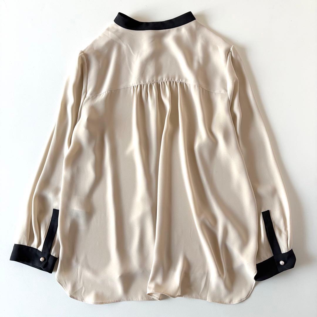 大きいサイズ♡　極美品　23区　バンドカラー　バイカラー　とろみブラウス　46