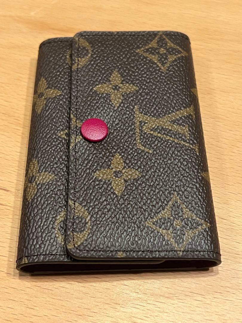 Louis Vuitton レザーキーケース ダークブラウン