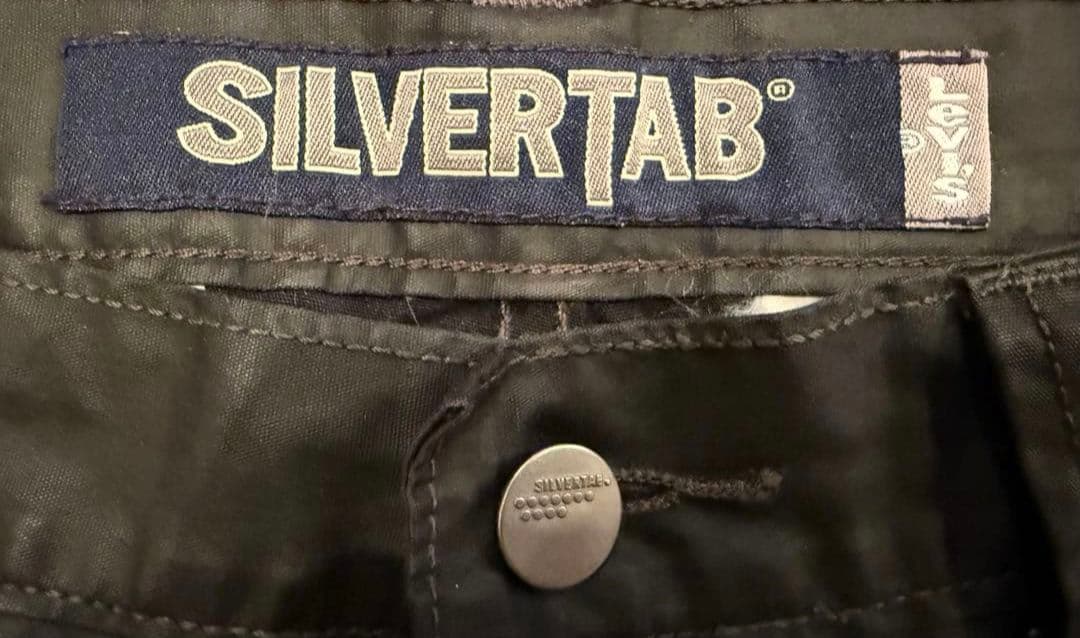 Levi’s SILVERTAB カーゴパンツ　黒