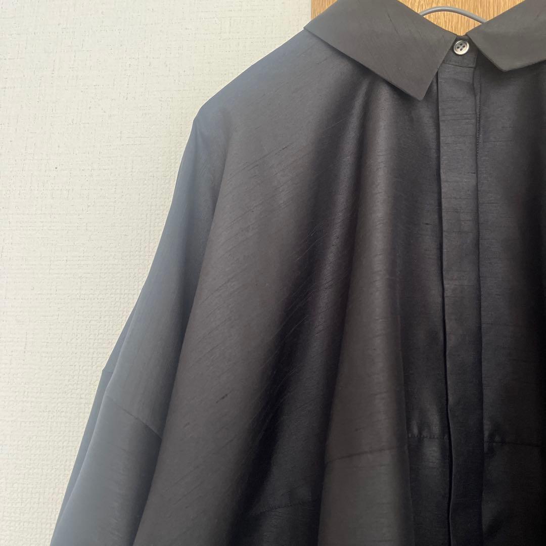 ETRETOKYO／デザインカフスシャンタンシャツ
