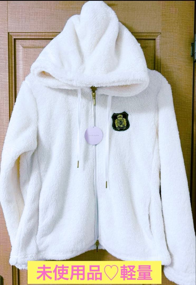 新品未使用品⭐︎リエンダスエルタ　リエンダゴルフ　もこもこパーカー　白　ゴルフ　M