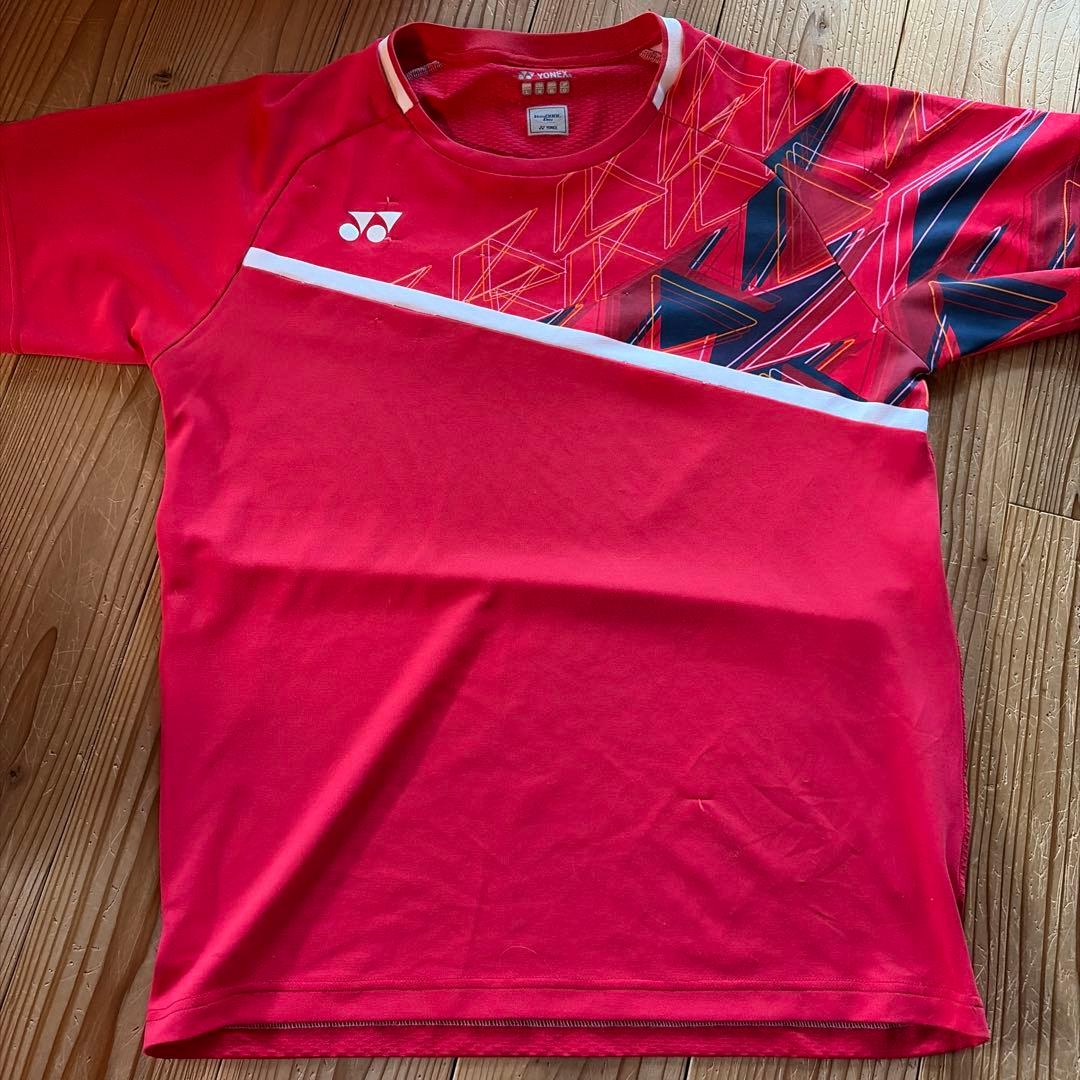 YONEX レッド メッシュシャツ L/XL