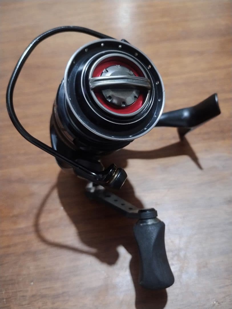 Abu Garcia ロキサーニ 2500sh 6.2:1