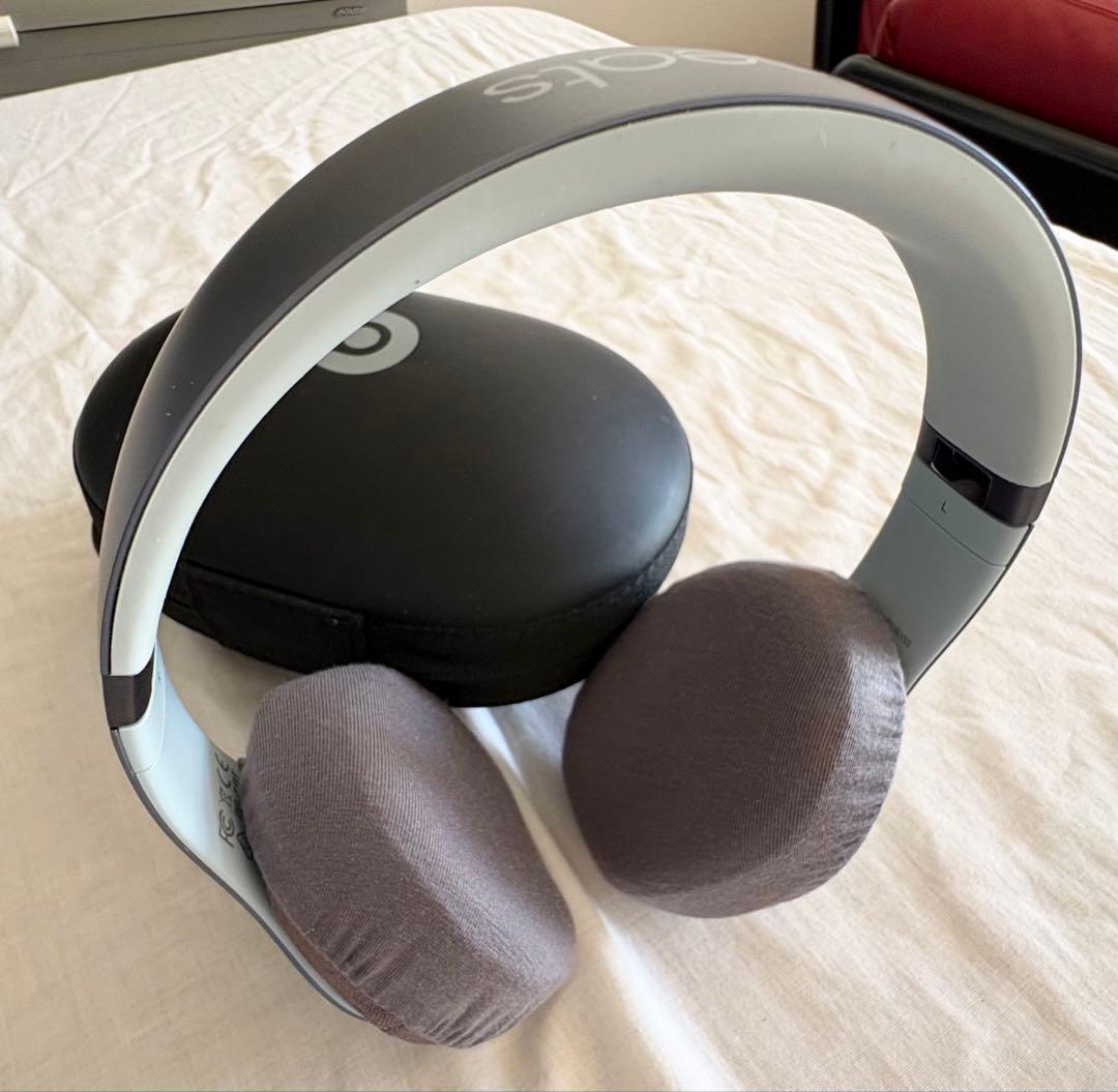 超￼美品 希少カラー Beats Studio Wireless メタリック