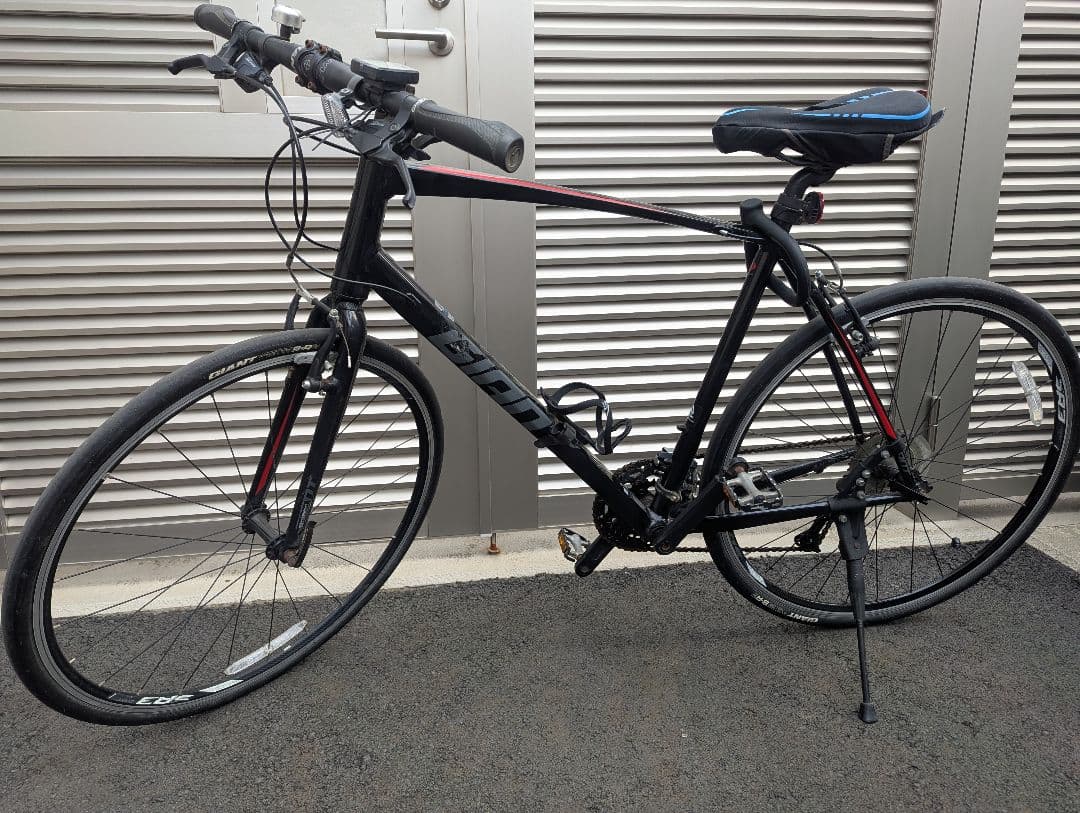 GIANT ESCAPE RX3 2020年式 555(L) BLACK