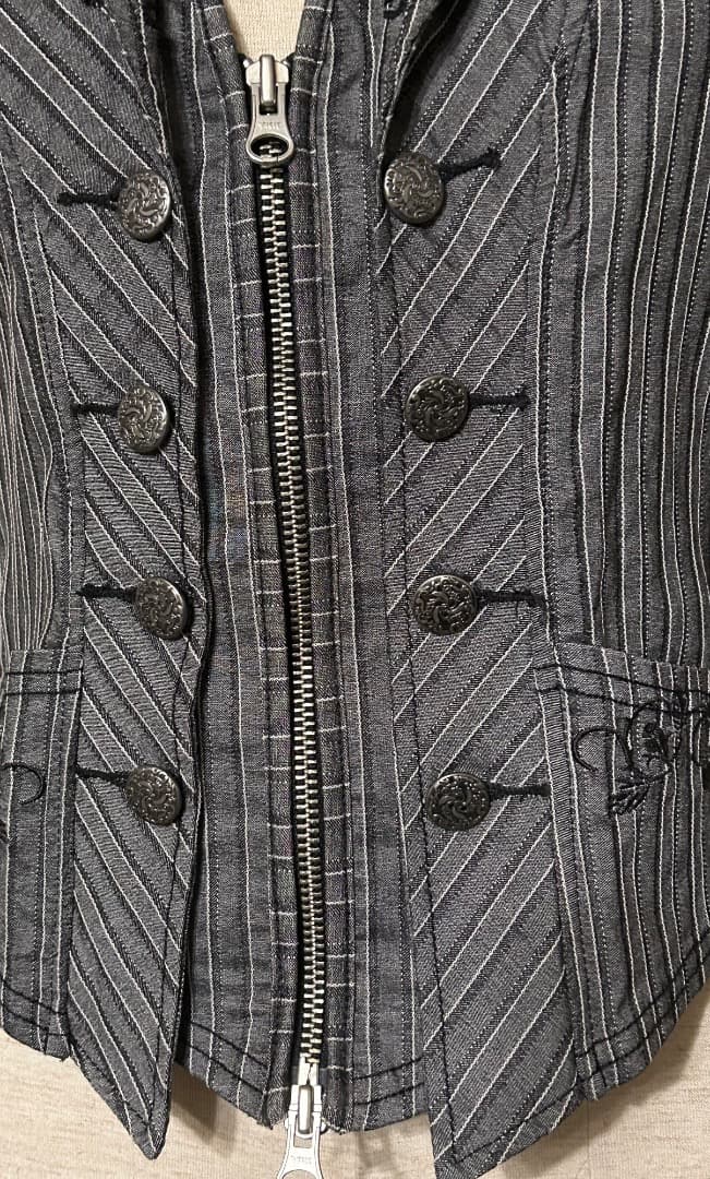 【SALE】OZZ ONESTE ベスト ホルターネック ジレ