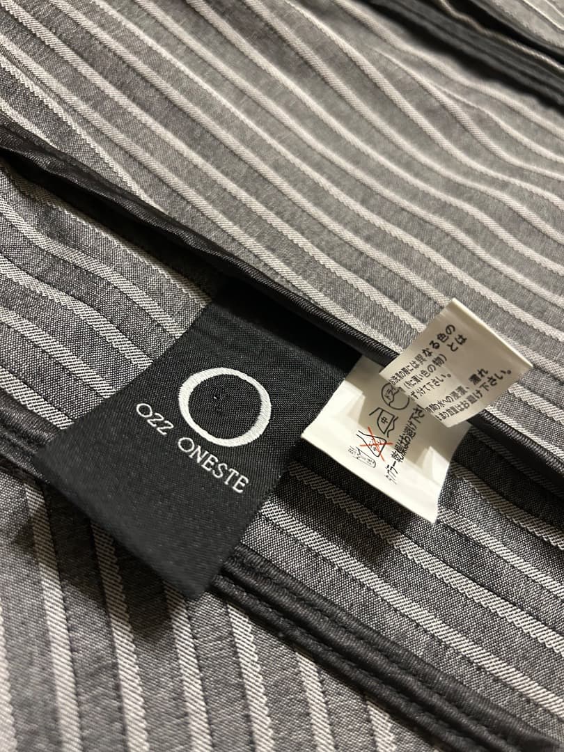 【SALE】OZZ ONESTE ベスト ホルターネック ジレ