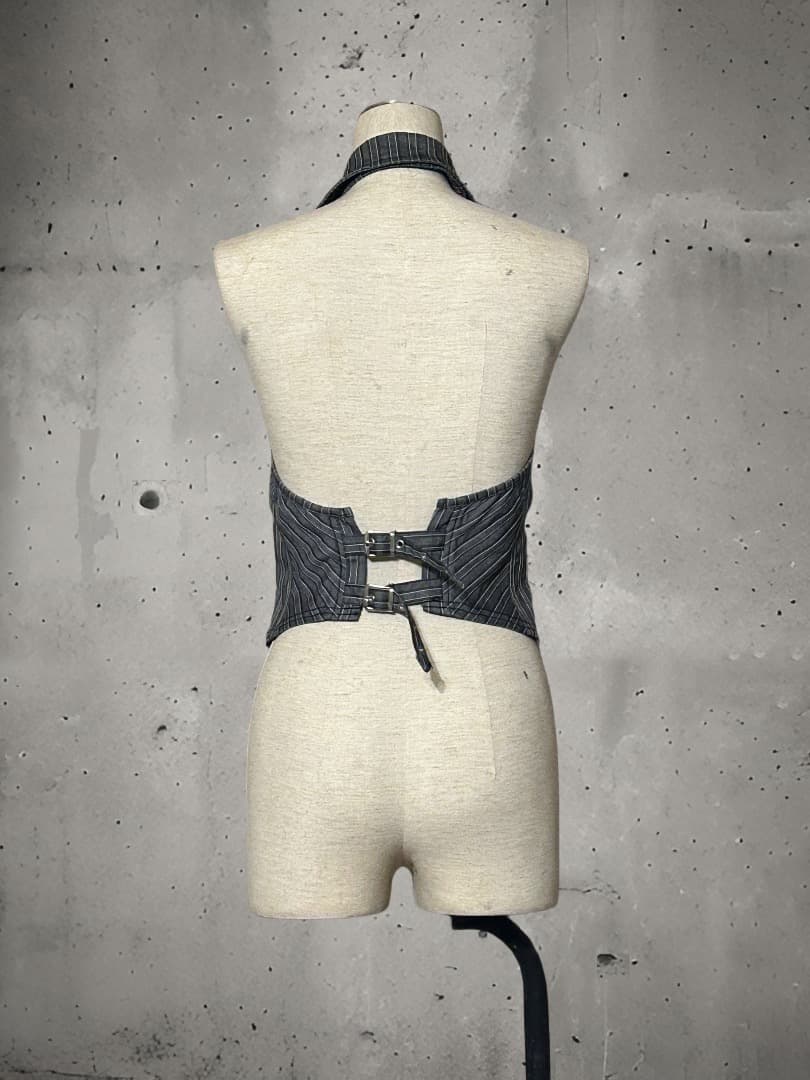 【SALE】OZZ ONESTE ベスト ホルターネック ジレ