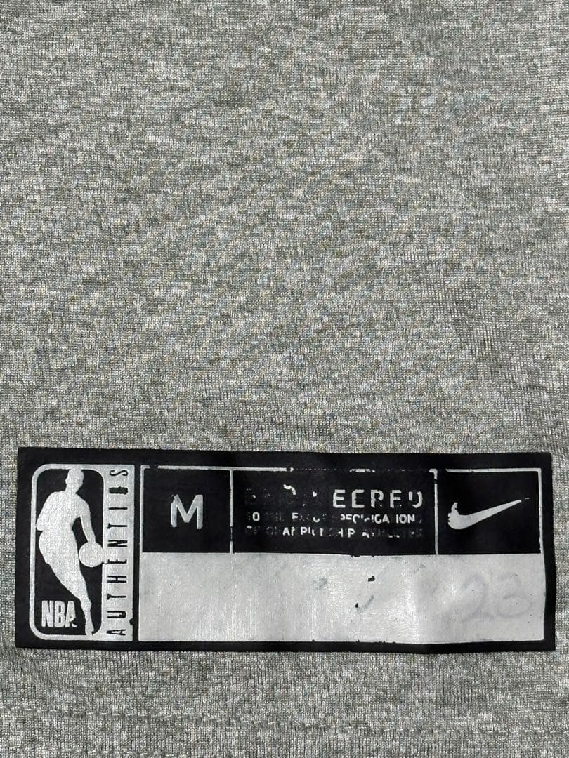 マーベリックスNIKE NBA選手支給品UsedプラクティスTシャツMサイズ