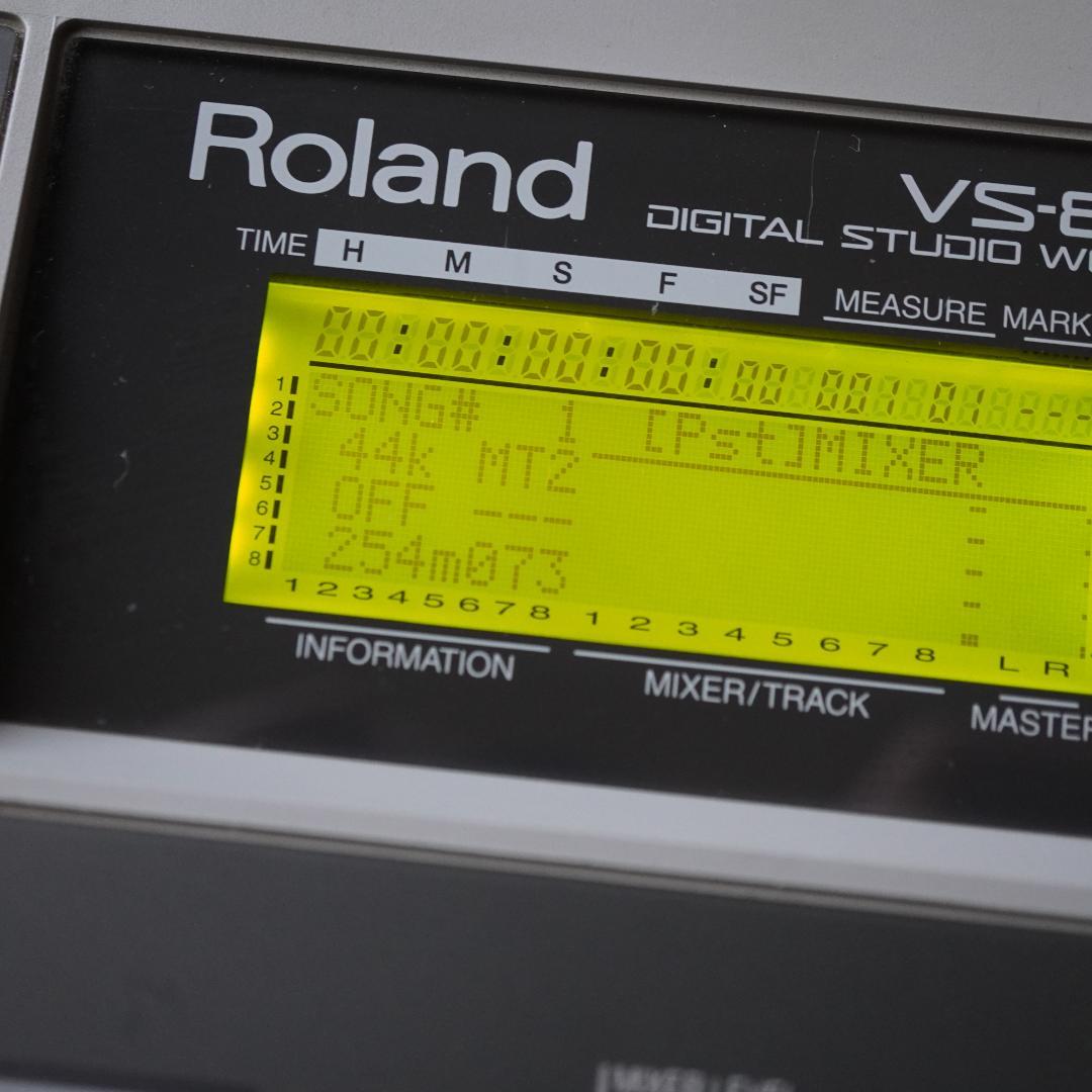 Roland VS-840EX (+CFディスクドライブ)