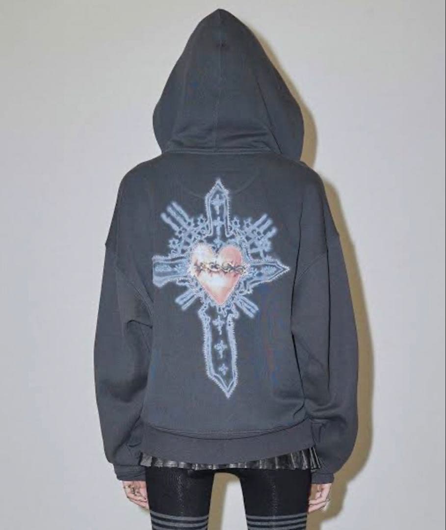 トップス SCULPTOR Beaded Saint Hoodie Charcoal