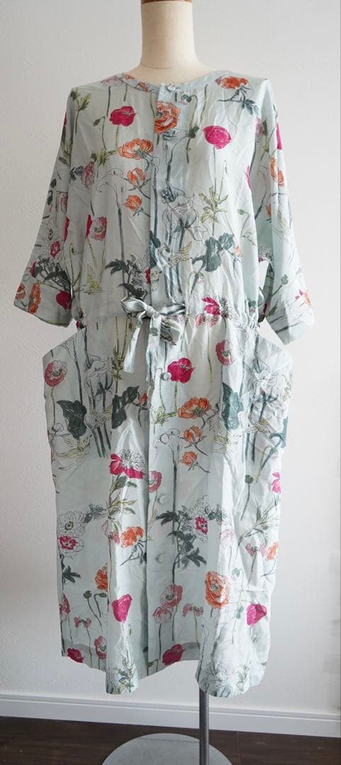 kei hayana plus 未使用品 花柄ロングワンピース 水色 フリー