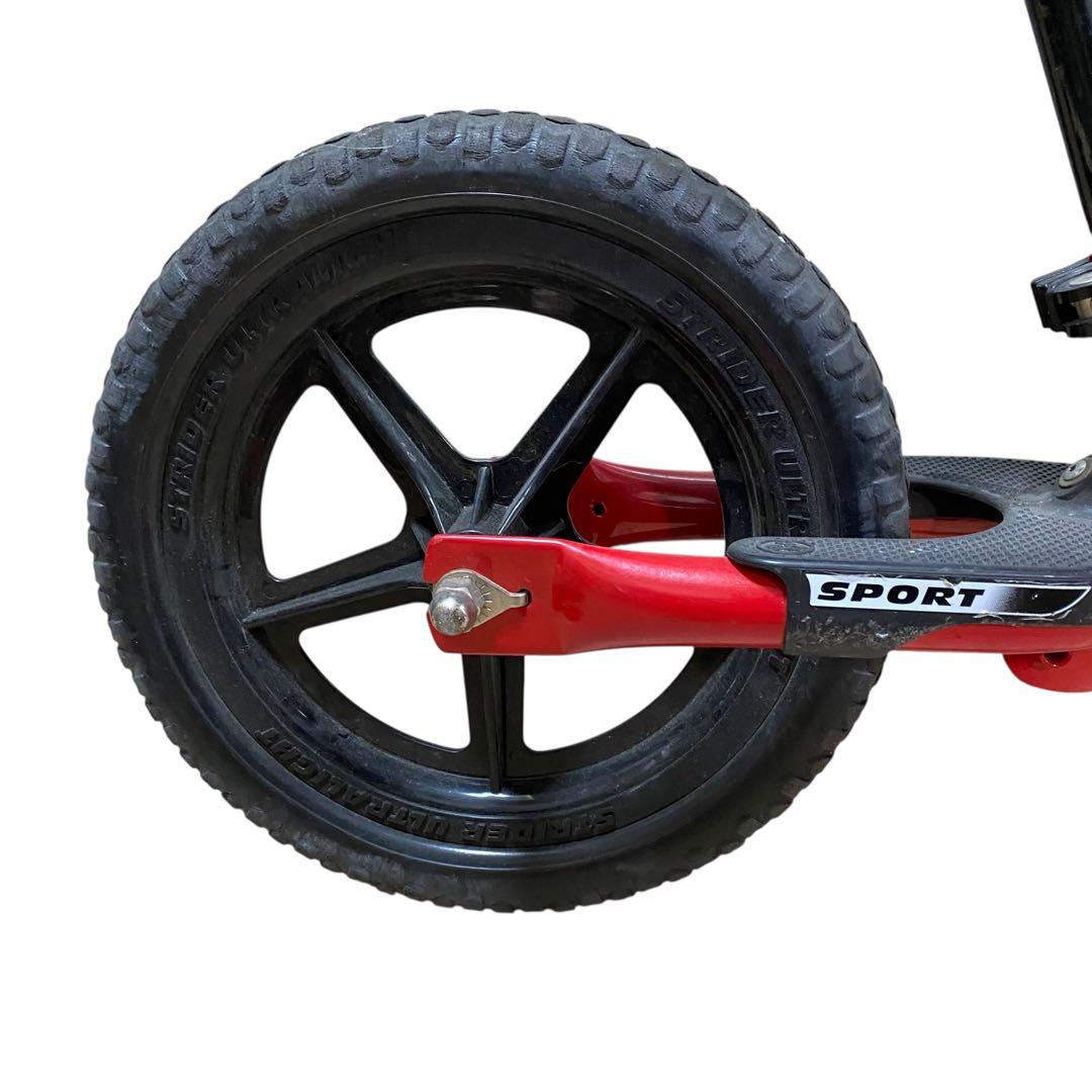 【美品】新型STRIDER ストライダー スポーツSPORTS レッド