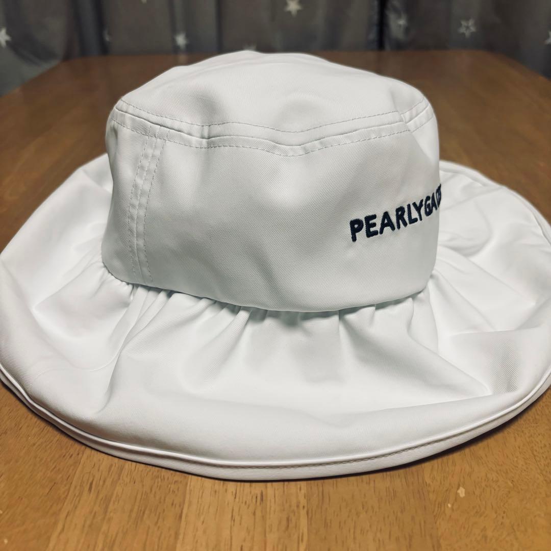 PEARLY GATES フレアバケットハット　フリルリボン　ツバ裏ロゴ総柄
