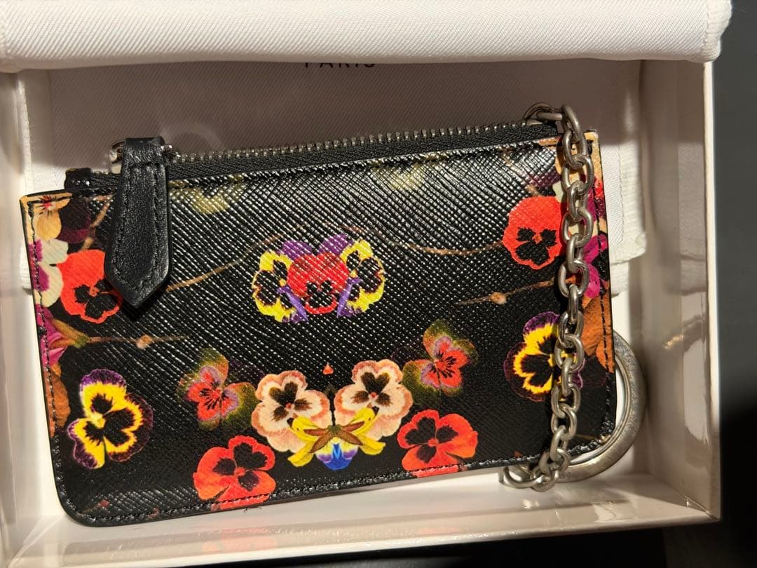 GIVENCHY ジバンシー ナイトフラワーパンジー　キーポーチ　キーケース