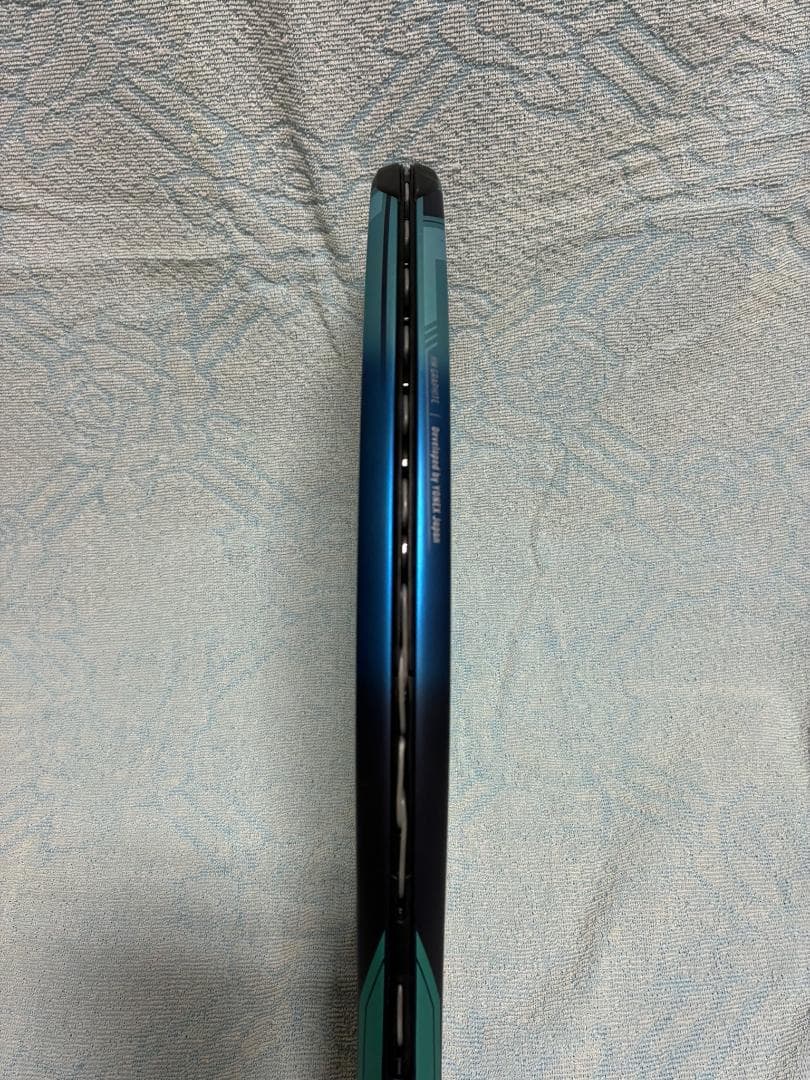YONEX EZONE FEEL（250g）軽量テニスラケット G1 中古品
