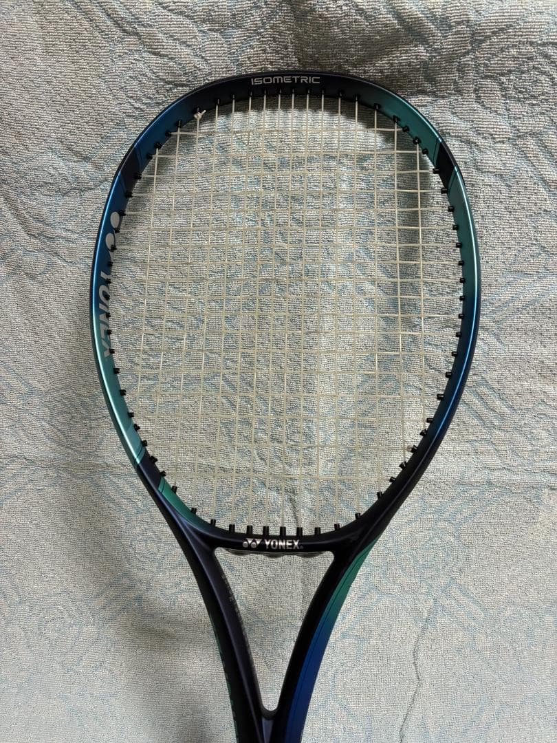 YONEX EZONE FEEL（250g）軽量テニスラケット G1 中古品