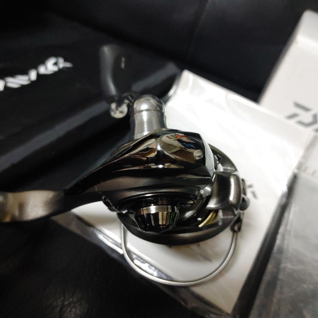 DAIWA 12LUVIAS 2004H 美品　スピニングリール