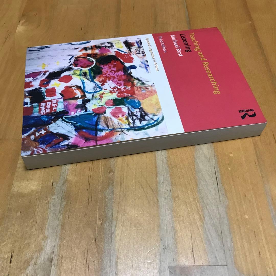 洋書　Teaching and Researching Listening