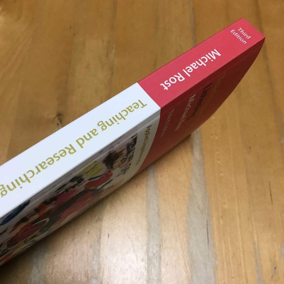 洋書　Teaching and Researching Listening