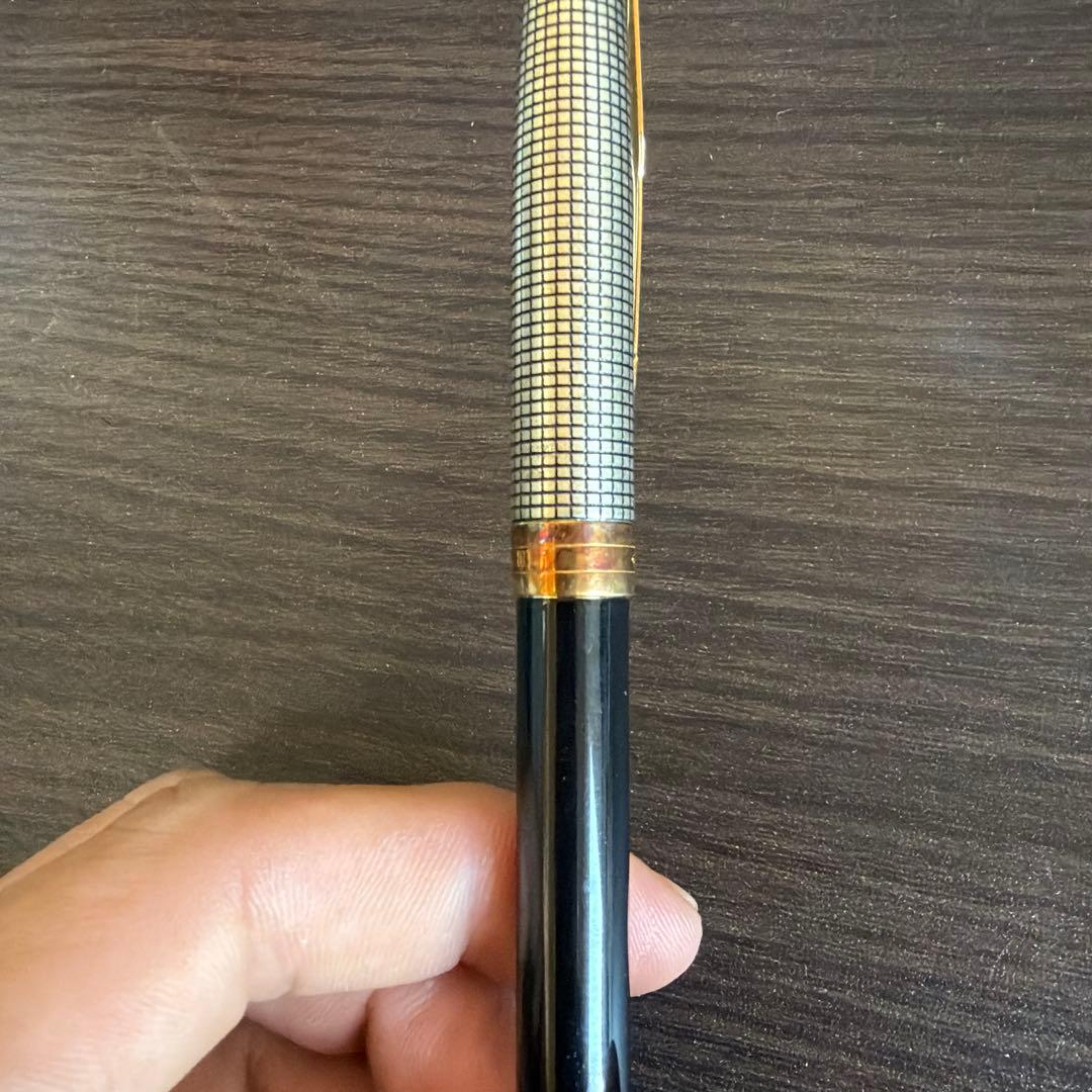大*来様 PARKER パーカーボールペン　ソネットプレミアム　シルバー&ブラッ