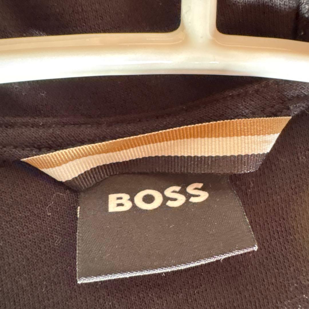 BOSS フード付きダウンベスト ブラック