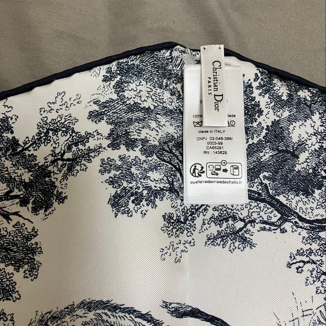 dior ダイヤモンドスカーフ