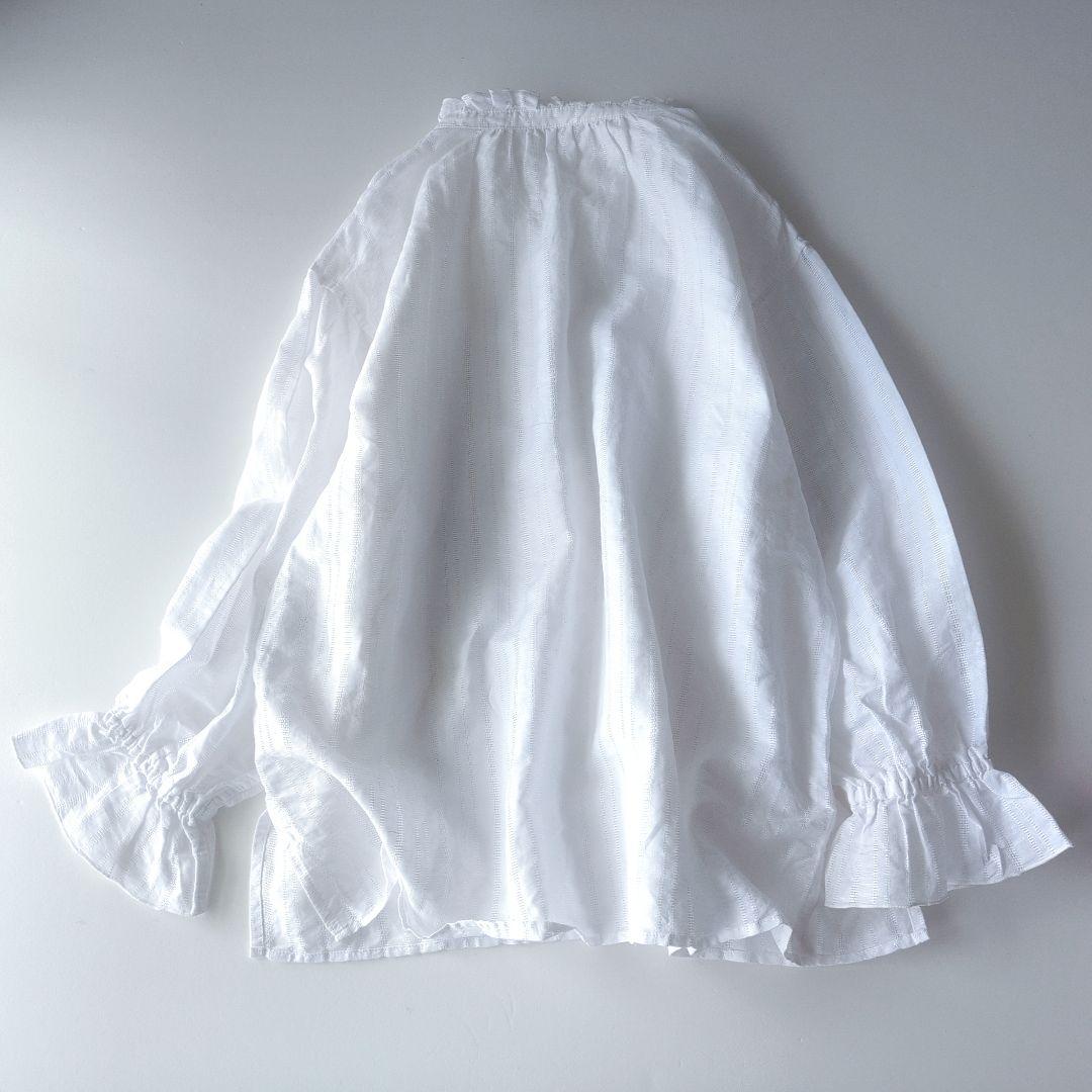 美品23区　リネンコットンフリルリボンブラウス　麻綿　ホワイト　サイズ38
