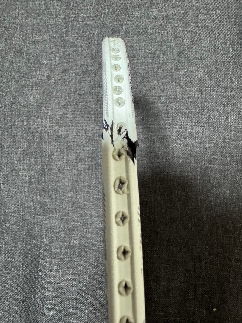 ARTUS 01 SPEED バドミントンラケットジャンク品2本