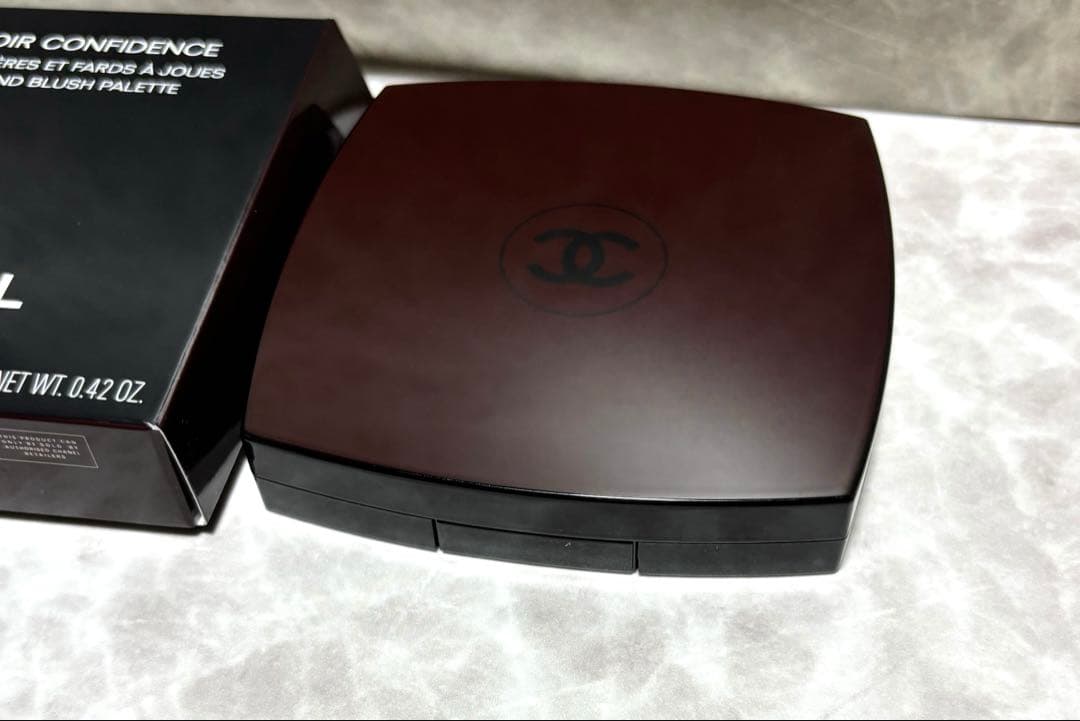 CHANEL ルージュヌワールコンフィダンス アイシャドウ チーク