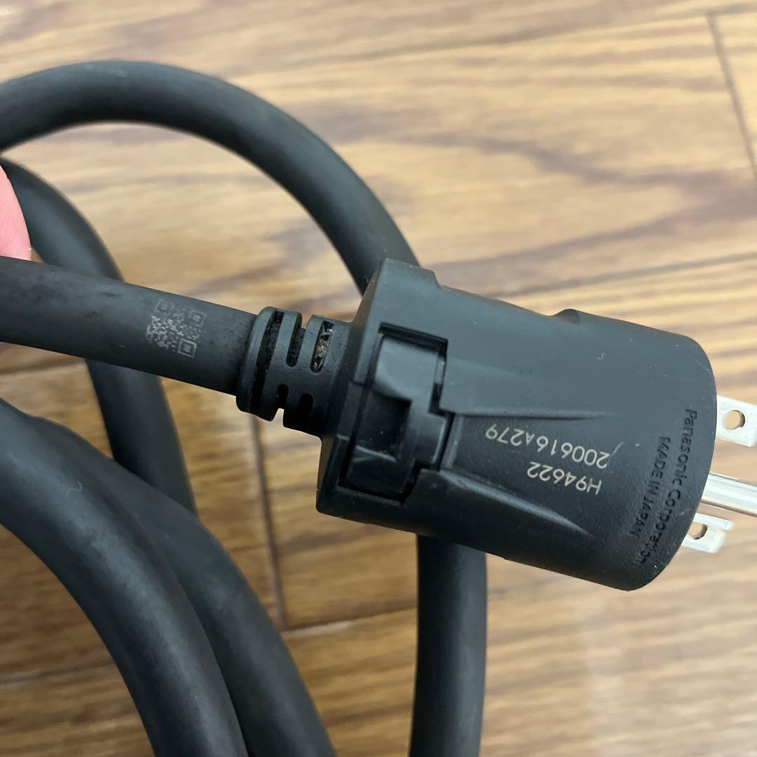 トヨタ純正 レクサス純正EV充電ケーブル 200V用100V用対応品 美品✨