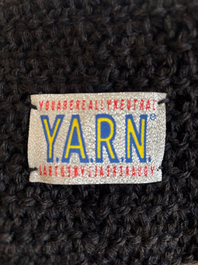 Y.A.R.N. クロスモチーフニットハット　美品
