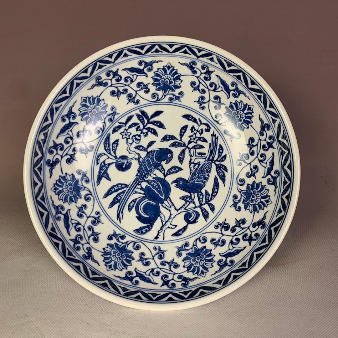 中国美術 青花富貴花鳥図大果盆 景徳鎮 陶磁器 装飾品 工芸品 置物